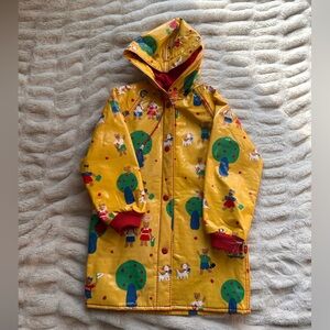 Vintage Gear Colorful Children's Raincoat with Apple and Bear Print